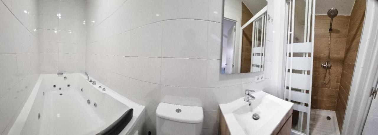 #2# Apartamento Jacuzzi Xl Sevilla Centro Eksteriør billede